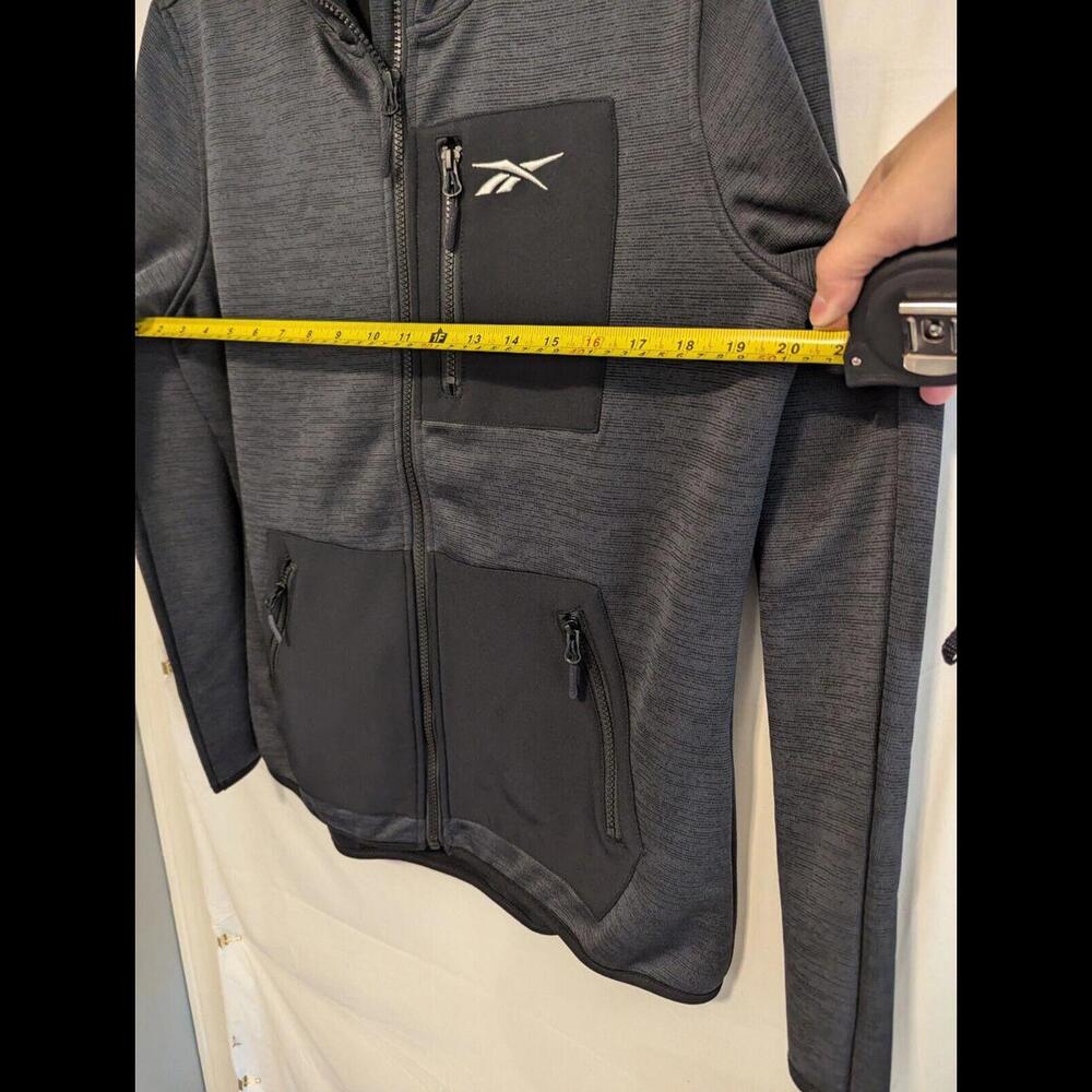 Reebok Mens Jacket/Gray&Black/NWT/Zip Up/Hooded/Size L but Fits Like A Medium - Picture 9 of 9